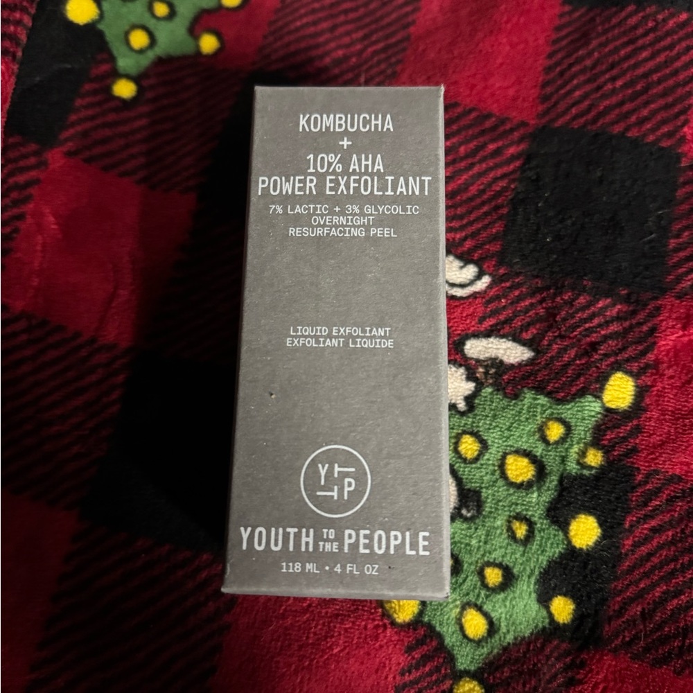 Youth to the People Gray Kombucha + 10% AHA Power Exfoliant